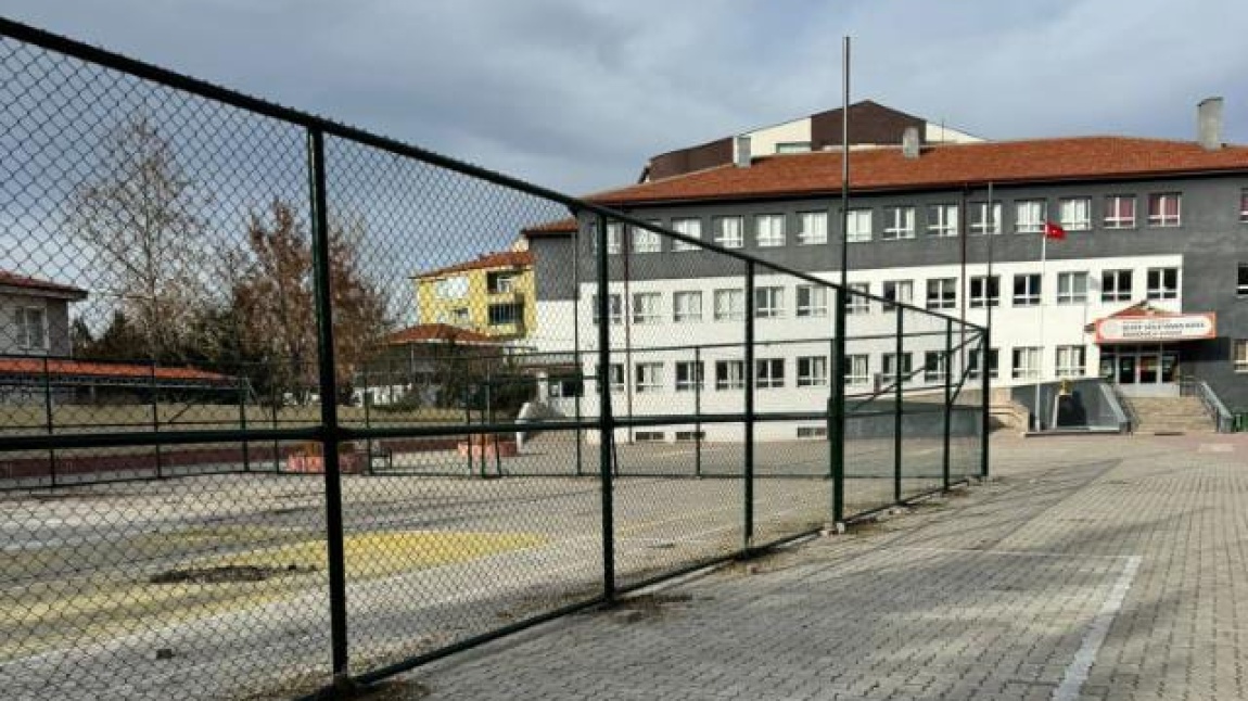 Şehit Süleyman Köse Anadolu Lisesi Fotoğrafı